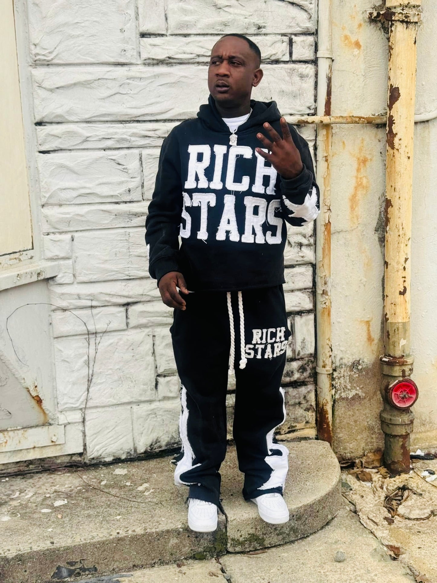 BLACK “RICH STARS” Distressed Oversized Flared Sets®️