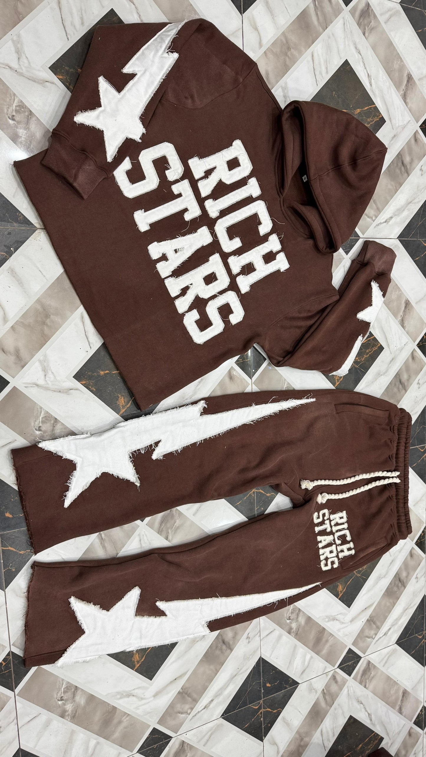 BROWN “RICH STARS” Distressed Oversized Flared Sets®️