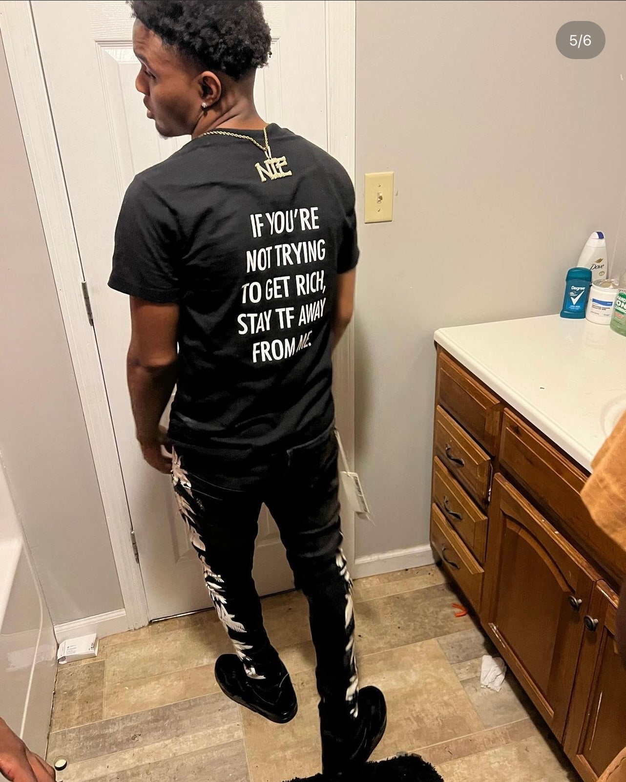 BLACK RICH VIBES DEPT. T-SHIRT🍦 - Rich Vibes Apparel