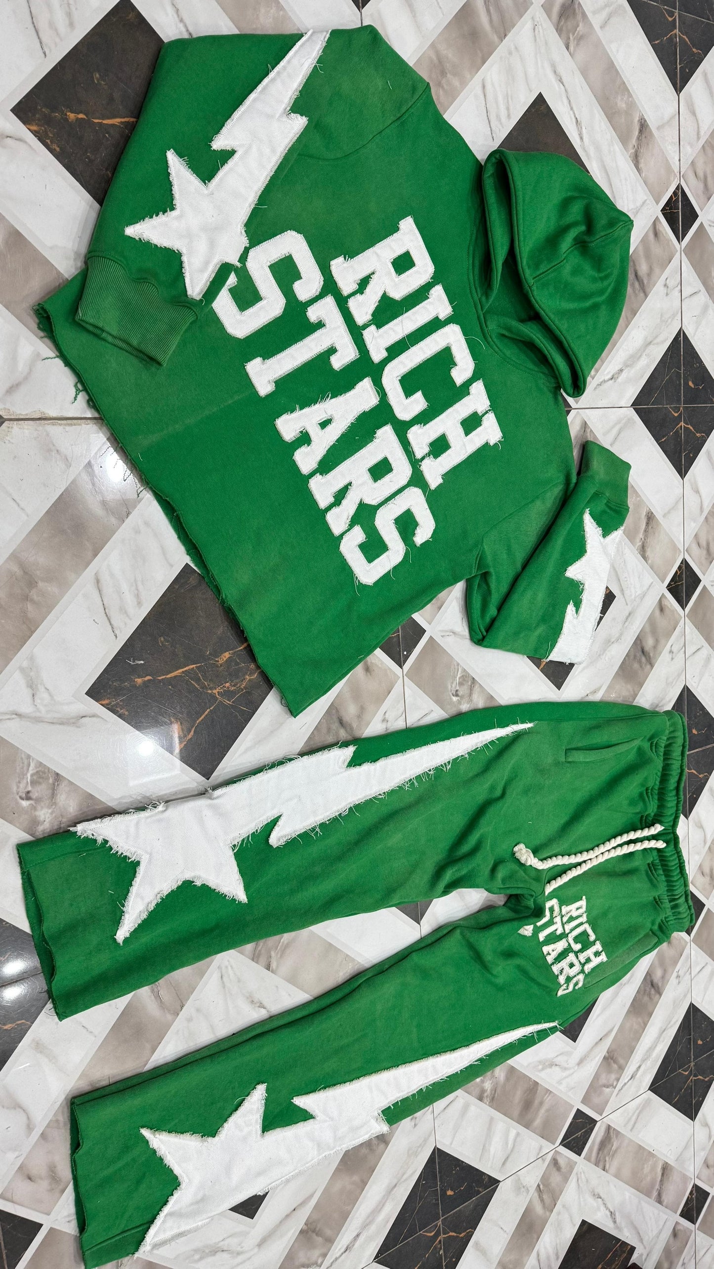 [PRE-ORDER] GREEN “RICH STARS” Distressed Oversized Flared Sets®️