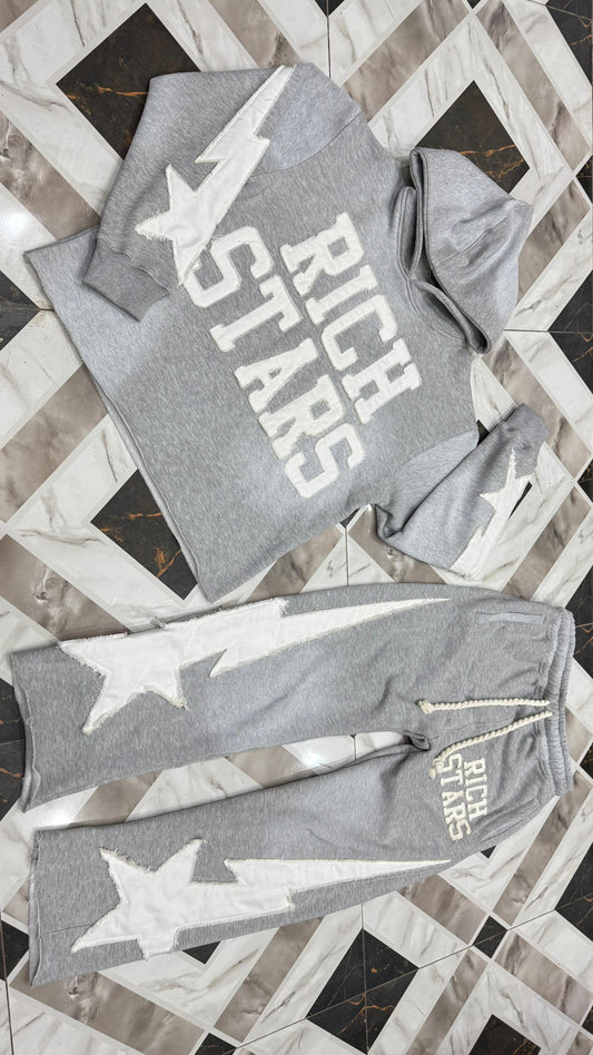 [PRE-ORDER] LIGHT GREY “RICH STARS” Distressed Oversized Flared Sets®️